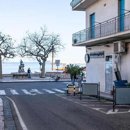 Casa Rosamaria * Giardini Naxos