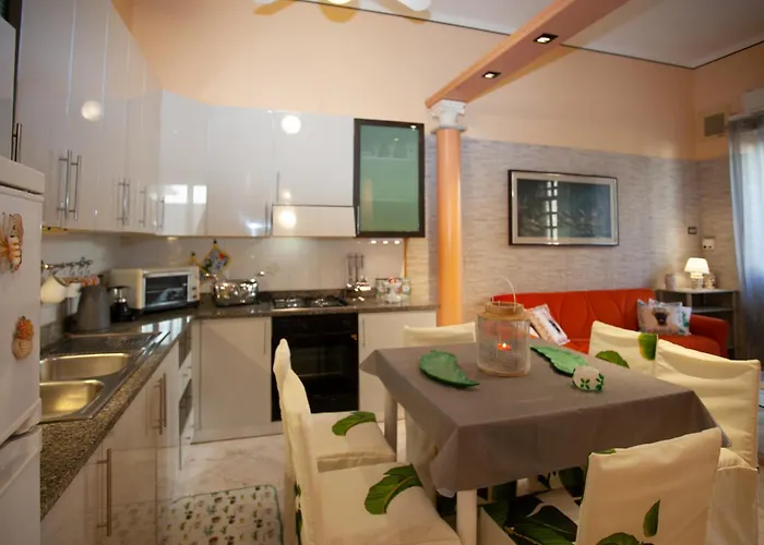 Casa Rosamaria Appartamento Giardini Naxos